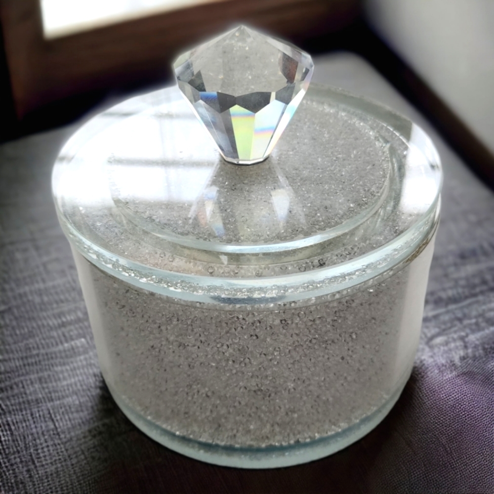 Trinket Dish with Diamond Shaped lid